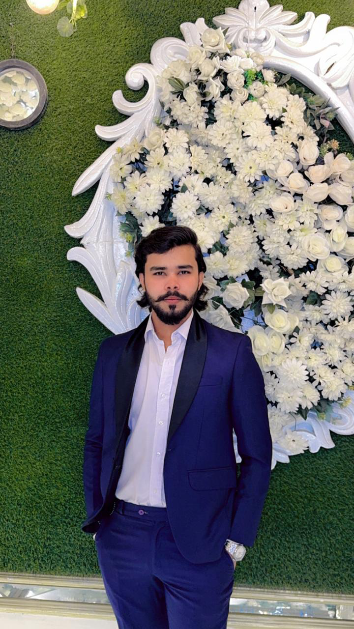 Rebaal Yaseen - Founder of Tradeoholic
